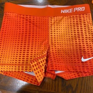 Nike Pros work out shorts - 3" Size S runs small